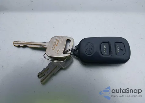 2001 Toyota Camry Le из США, поврежденный, VIN 4T1BG22K71U781152